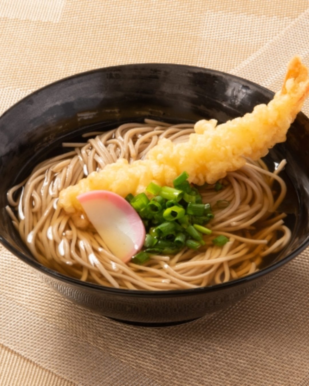 新宿で夜の〆に行きたい蕎麦屋3選|出汁と天ぷらを楽しむ