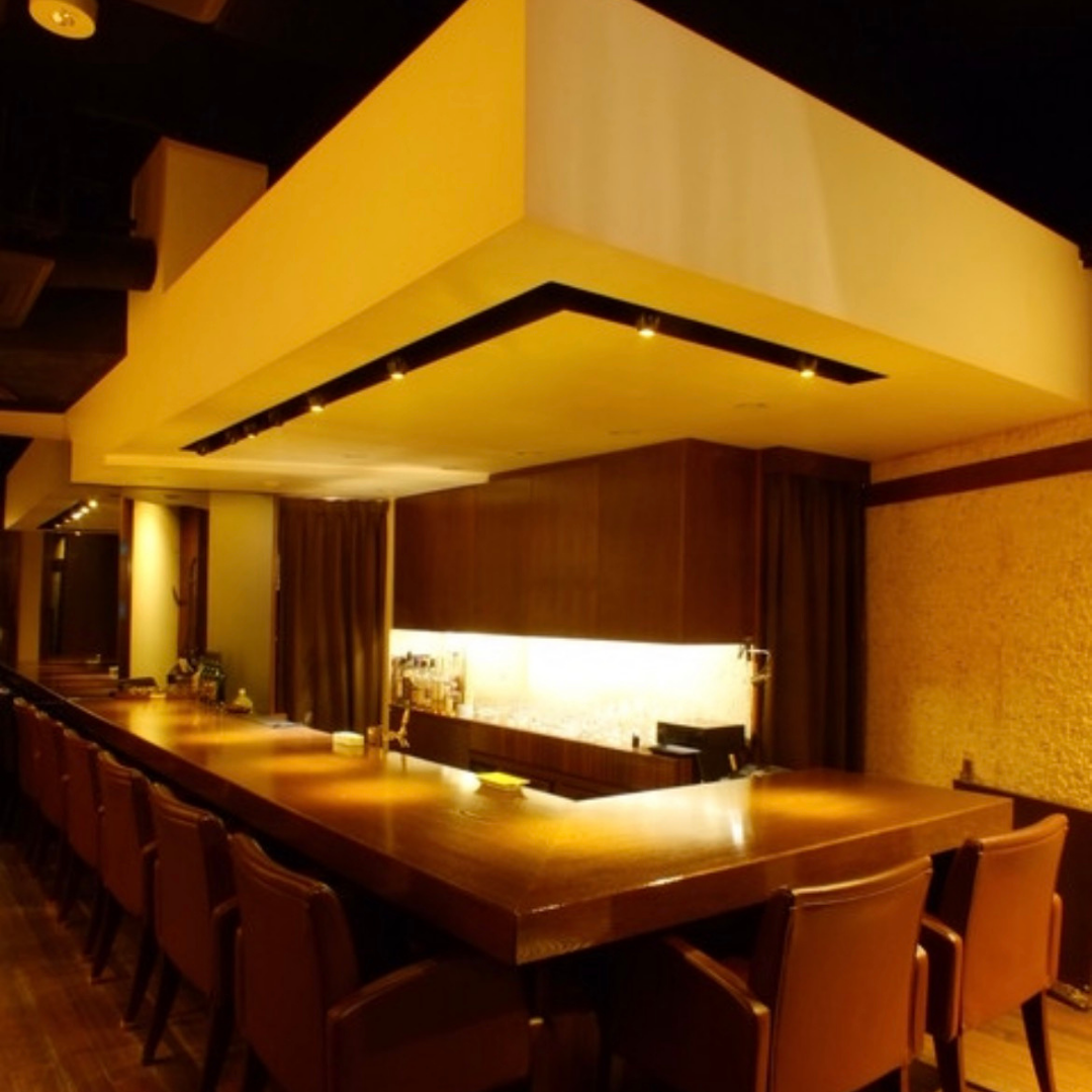 T BAR 新宿三丁目